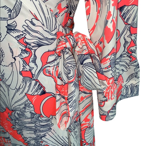 Julie Brown NYC Milo Wrap Shirt Dress in Neon Coral Pink Shell Print - L - Picture 5 of 13